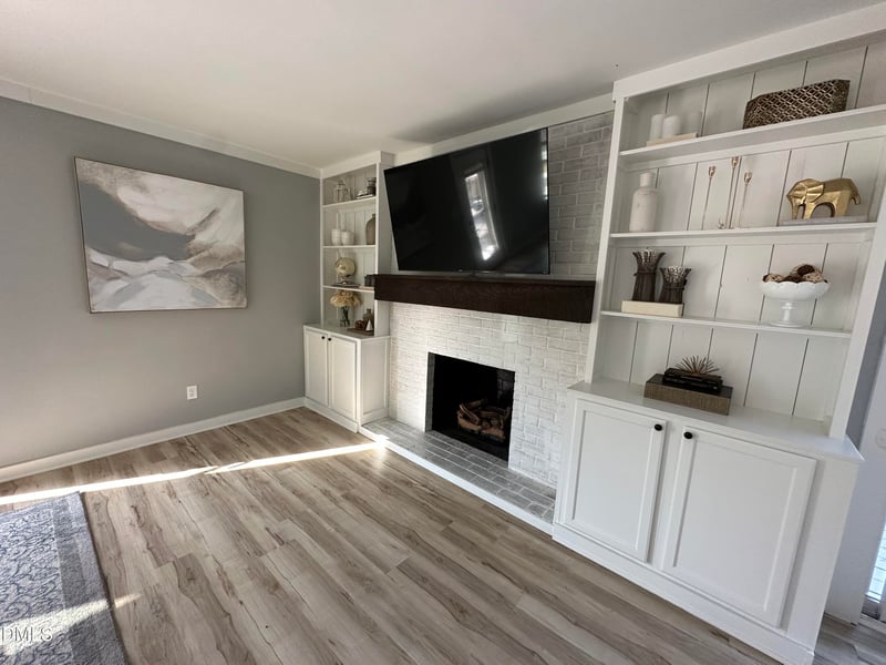 2037 Queen Charlotte Pl, Raleigh, NC 27610