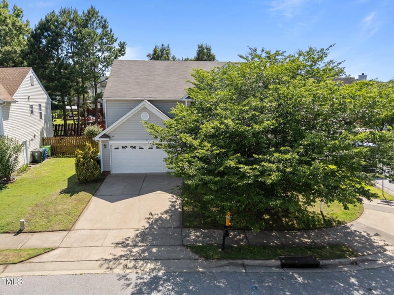 2037 Summer Shire Way, Raleigh, NC 27604