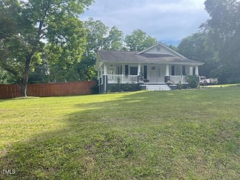 2037 Swepsonville Rd, Graham, NC 27253