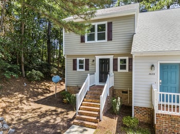 2037 Trexler Ct, Raleigh, NC 27606