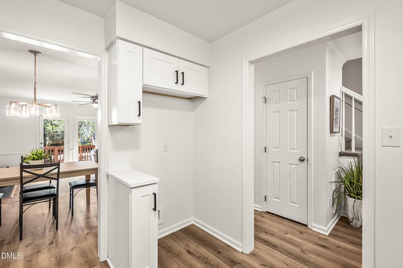2037 Trexler Ct, Raleigh, NC 27606