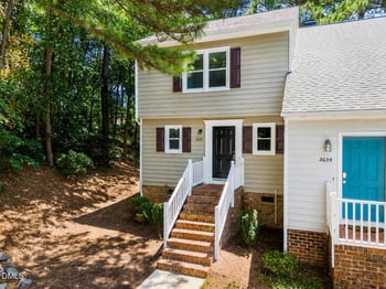 2037 Trexler Ct, Raleigh, NC 27606