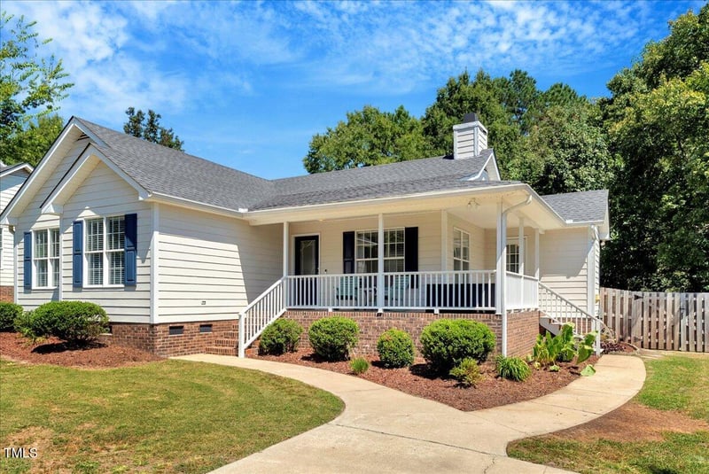 2038 Ferbow St, Creedmoor, NC 27522