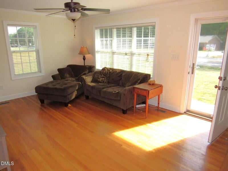 2038 Gate 2 Rd, Creedmoor, NC 27522