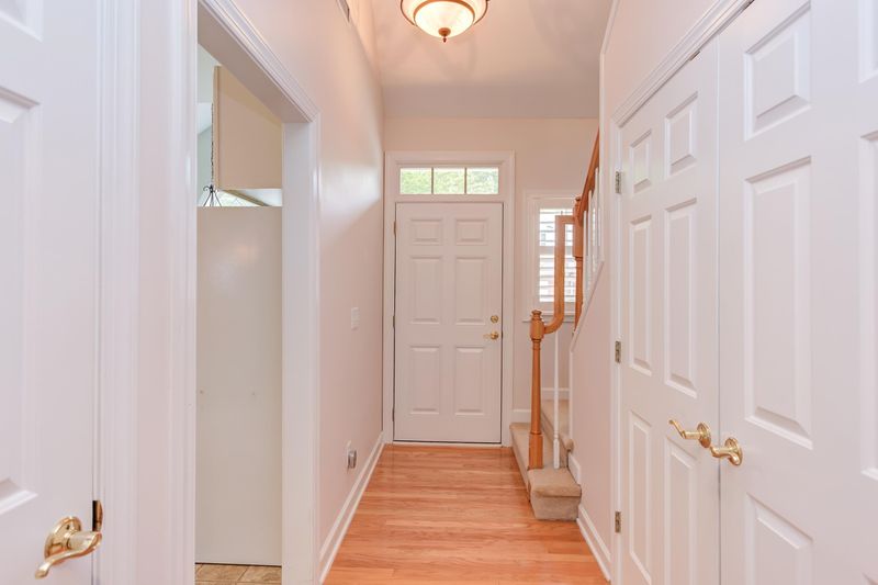 2038 White Pond Ct, Apex, NC 27523