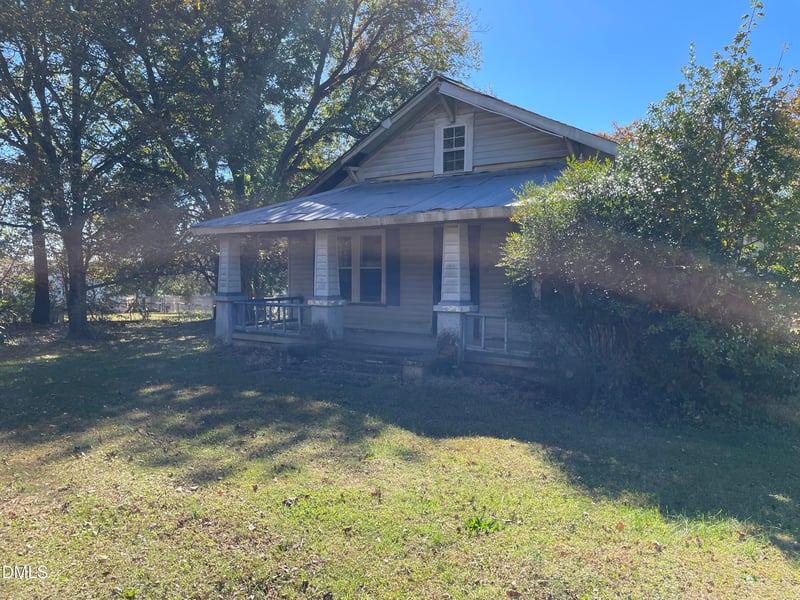 2039 Lower Hopedale Rd, Burlington, NC 27217