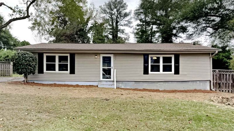 204 Adlett Ln, Durham, NC 27703