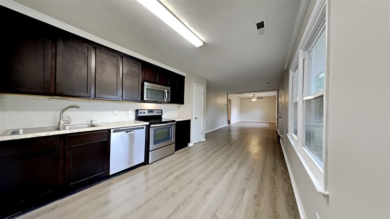204 Adlett Ln, Durham, NC 27703