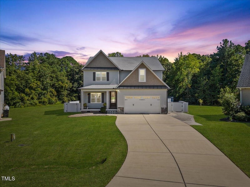 204 Aldean Dr, Archer Lodge, NC 27527