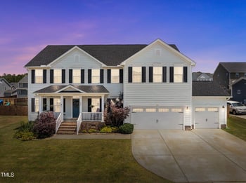 204 Ashland Hill Dr, Holly Springs, NC 27540