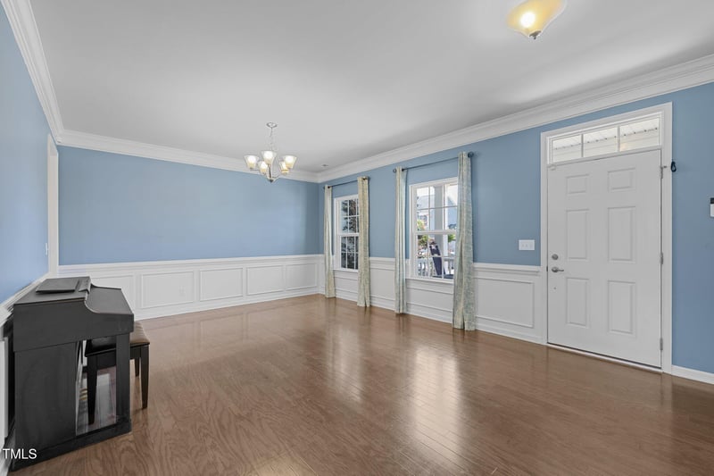 204 Ashland Hill Dr, Holly Springs, NC 27540
