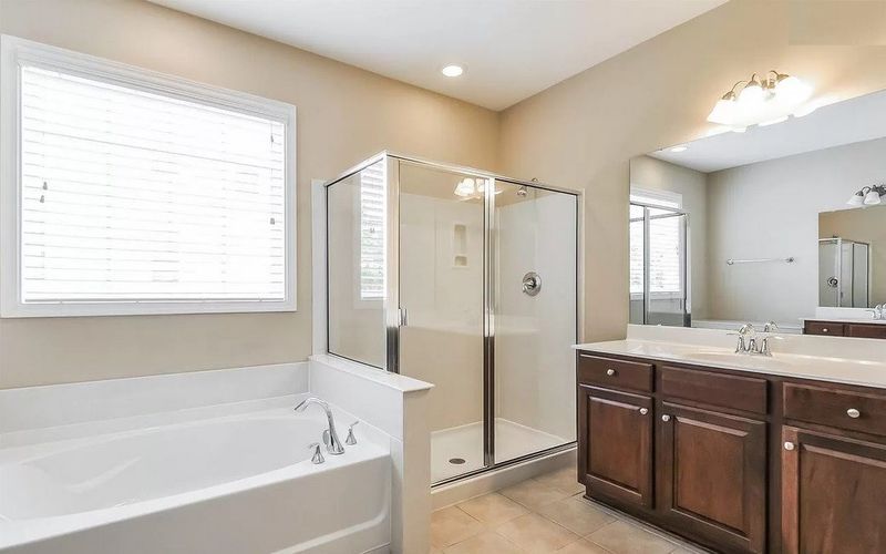 204 Bally Shannon Way, Apex, NC 27539