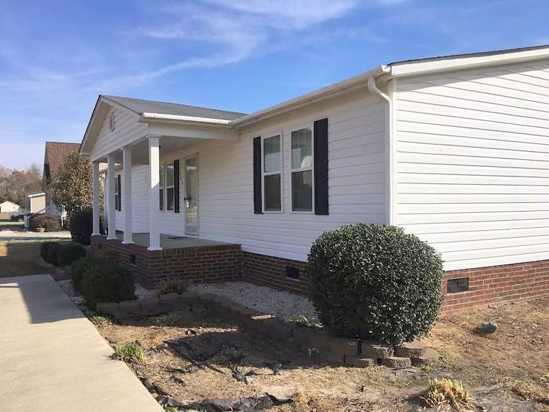 204 Bent Tree Ln, Dunn, NC 28334