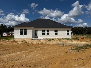 204 Boston River Dr, Dunn, NC 28334