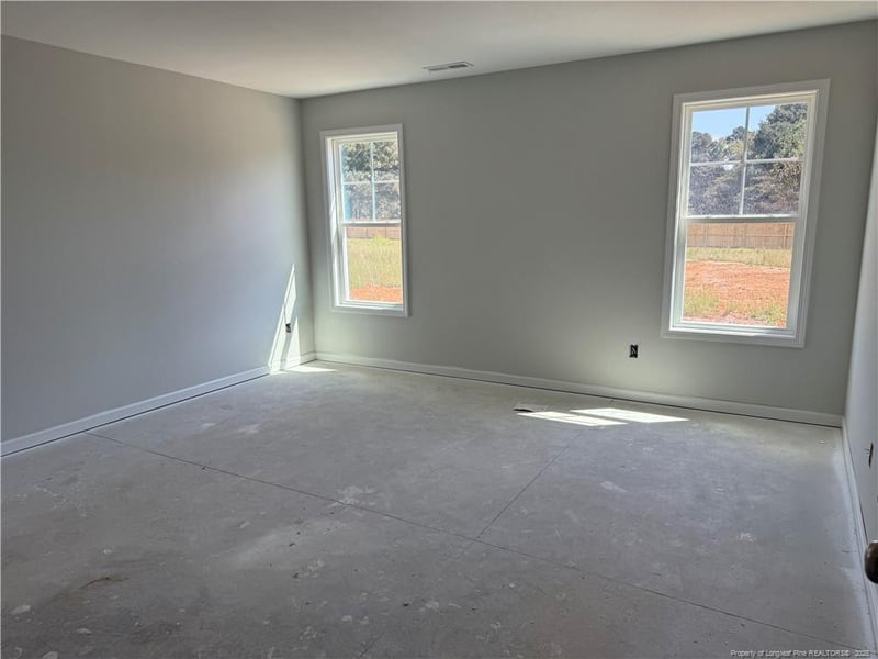 204 Boston River Dr, Dunn, NC 28334
