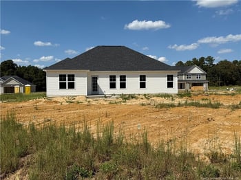 204 Boston River Dr, Dunn, NC 28334