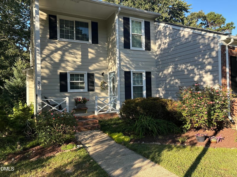204 Bracken Ct, Raleigh, NC 27615