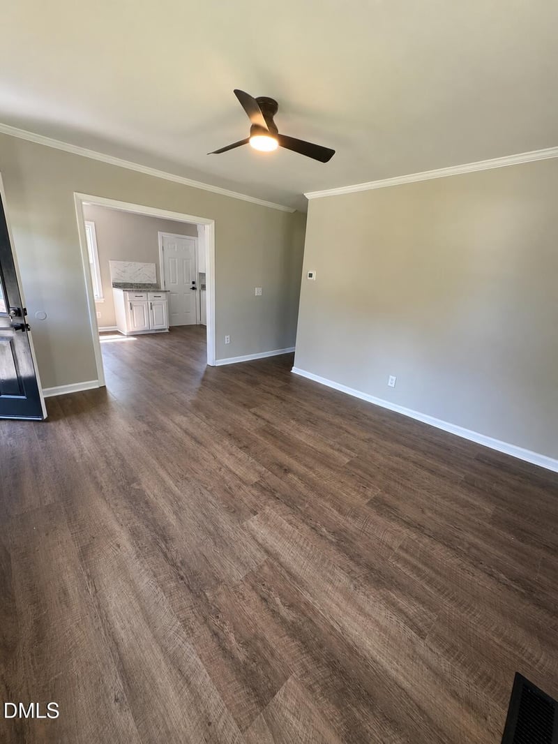 204 E Branch St, Benson, NC 27504