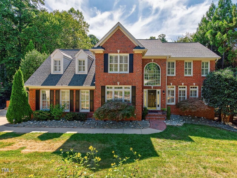 204 Brittany Pl, Cary, NC 27511