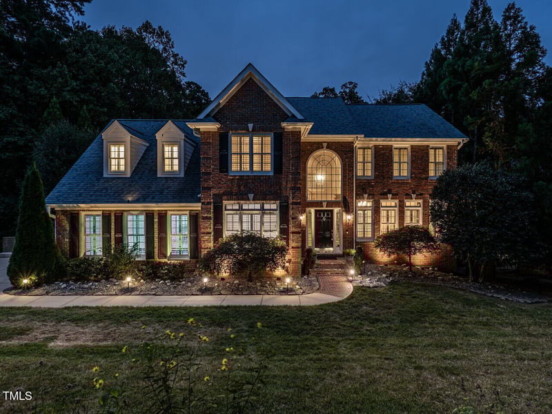 204 Brittany Pl, Cary, NC 27511