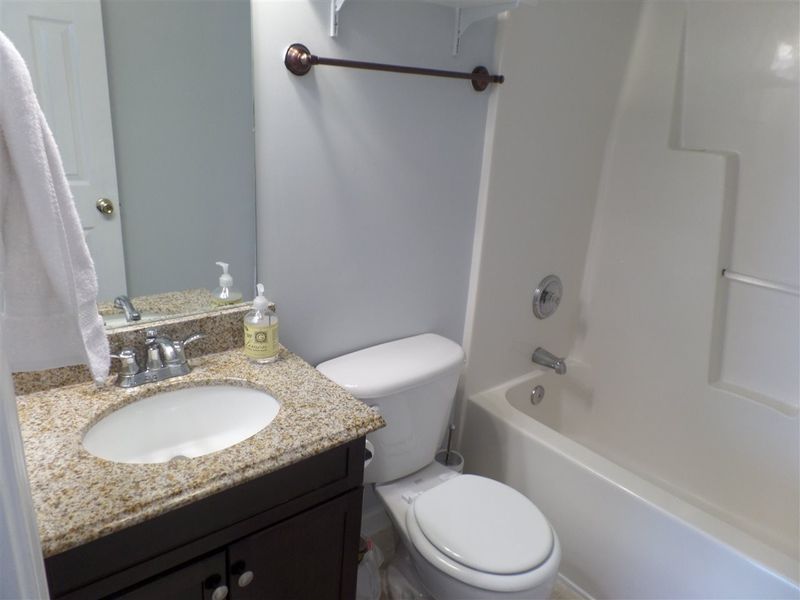 204 Cabana Dr, Apex, NC 27539