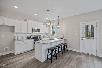 204 Cardinal Ct, Oxford, NC 27565