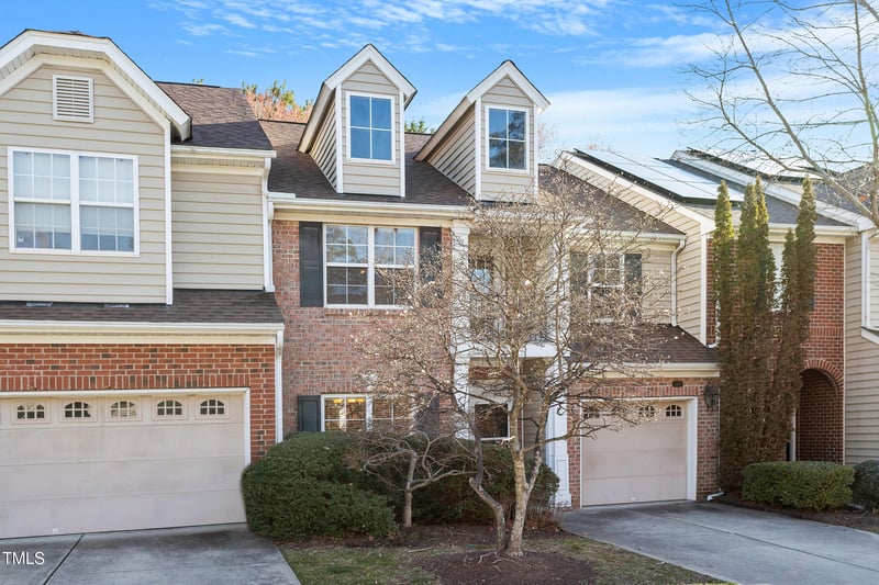 204 Chateau Place Pl, Chapel Hill, NC 27516