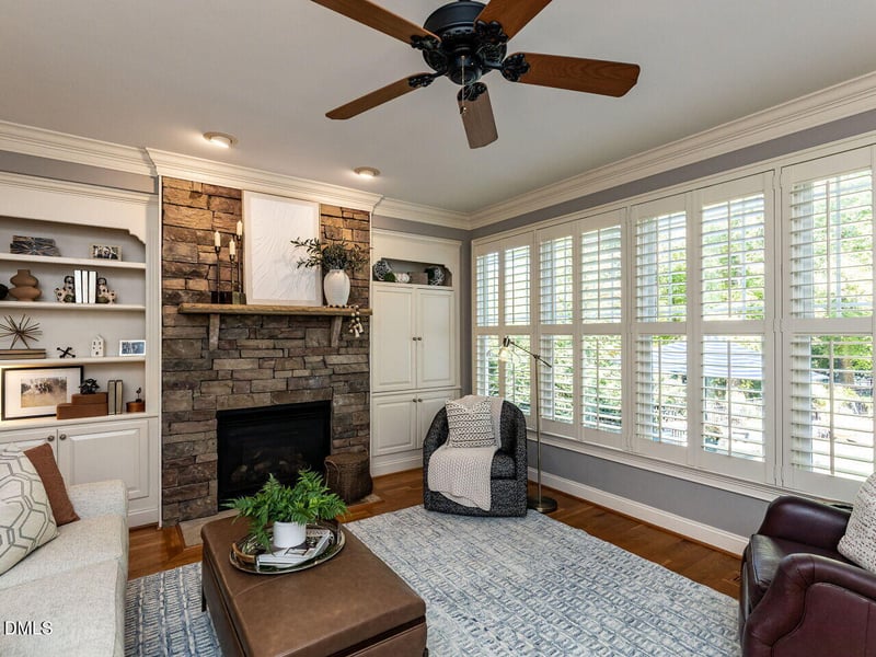 204 Chrismill Ln, Holly Springs, NC 27540