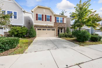 204 Concordia Woods Dr, Morrisville, NC 27560