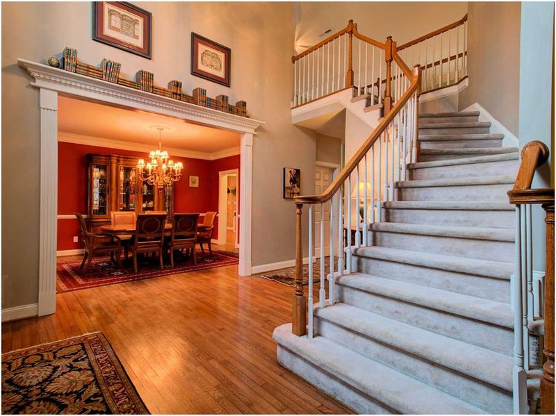 204 Connemara Dr, Cary, NC 27519