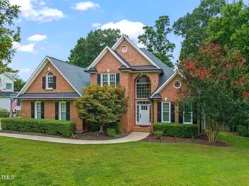204 Crossway Ln, Holly Springs, NC 27540