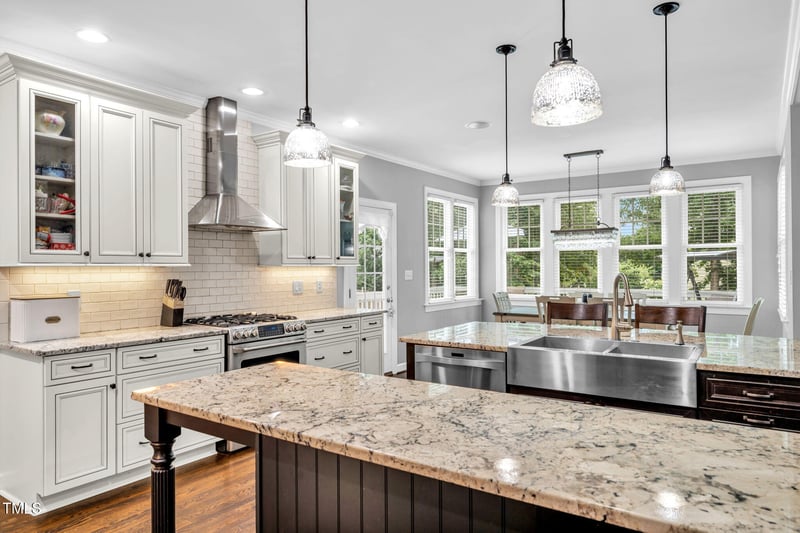 204 Crossway Ln, Holly Springs, NC 27540