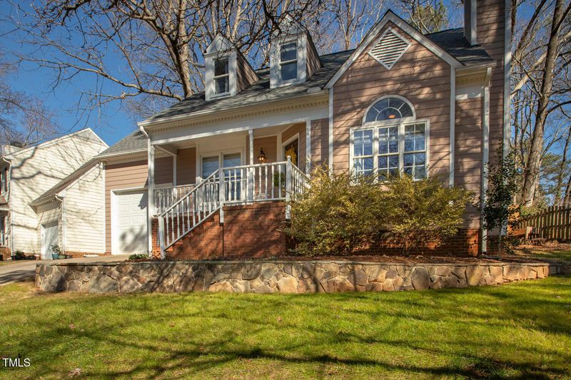 204 Dalmeny Dr, Cary, NC 27513