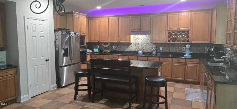 204 Darbytown Pl, Cary, NC 27513