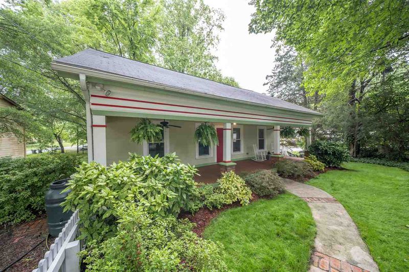 204 N Dixon Ave, Cary, NC 27513