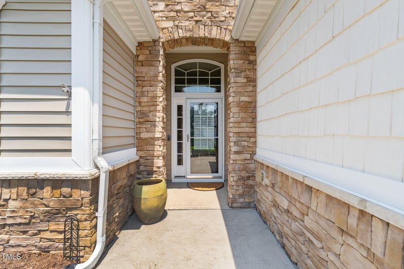 204 Dowington Ln, Cary, NC 27519