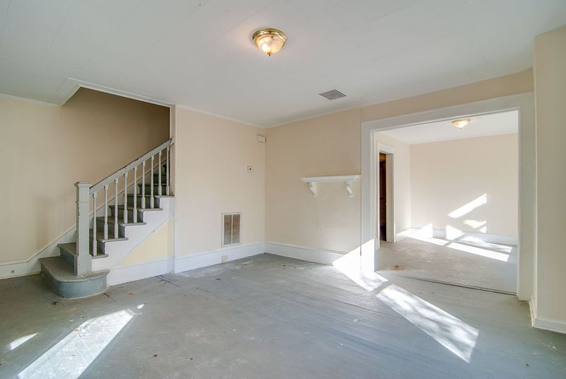 204 N Driver St, Durham, NC 27703