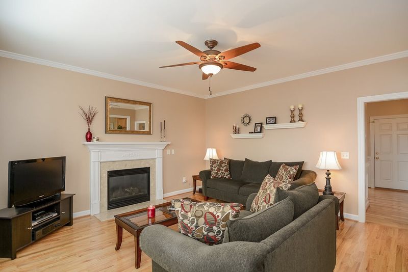204 Dutch Hill Rd, Holly Springs, NC 27540