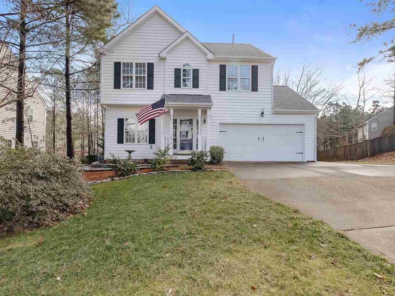 204 Echo Hills Ct, Holly Springs, NC 27540