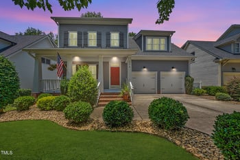 204 Edgepine Dr, Holly Springs, NC 27540