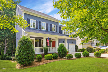 204 Edgepine Dr, Holly Springs, NC 27540