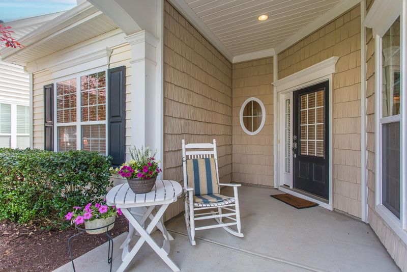 204 Elverson Pl, Cary, NC 27519