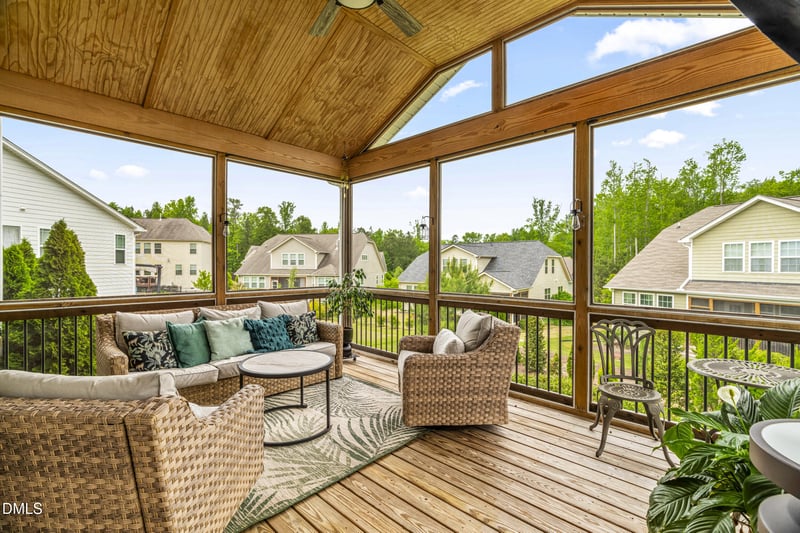 204 Fawn Hollow Ct, Wake Forest, NC 27587