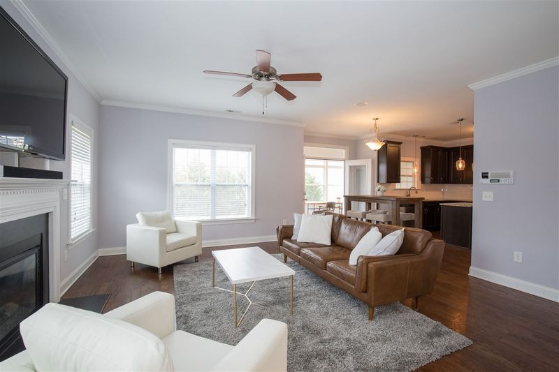 204 Forest Haven Dr, Holly Springs, NC 27540