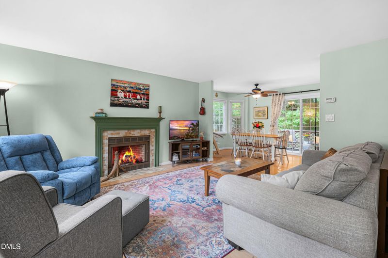 204 Forest Landing Dr, Garner, NC 27529
