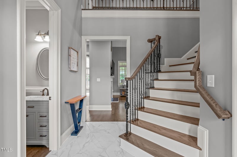 204 Franconia Way, Apex, NC 27502