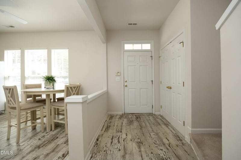 204 Hickory Meadow Cir, Morrisville, NC 27560