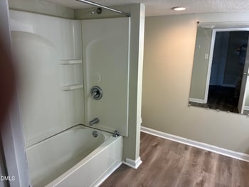 204 Hill St, Benson, NC 27504