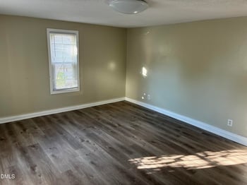 204 Hill St, Benson, NC 27504