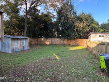 204 Hill St, Benson, NC 27504